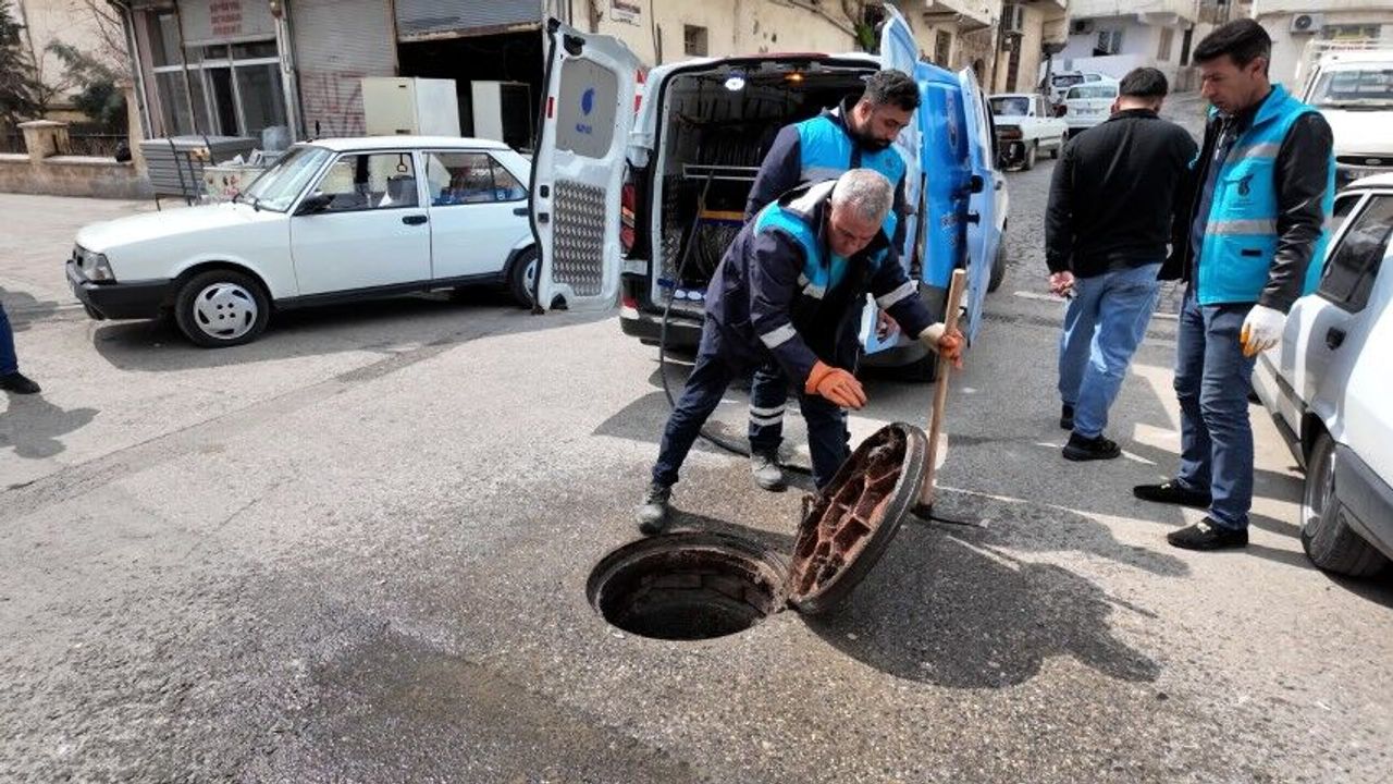 Şanlıurfa’da ŞUSKİ’den Hizmet Atağı: Kanalizasyon İçin Yeni Nesil Mini Vidanjörler Göreve Başladı