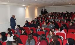 Karaköprü"de Liseli Öğrencilere Zararlı Alışkanlıklar Semineri!
