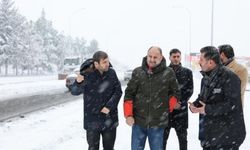 Şanlıurfa Büyükşehir Belediyesi"nden Yoğun Kar Mesaisi!