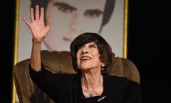 Ayşen Gruda Neden Domates Güzeli Deniyor?