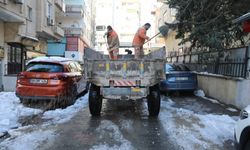 Şanlıurfa Haliliye’de Kar Alarmı: Belediye Ekipleri 7/24 Sahada!