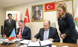 Şanlıurfa Ve Pitești Arasında Kardeş Şehir Protokolü İmzalandı