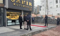 Şanlıurfa Karaköprü’de Kuyumcu Soygunu: 10 Kilo Altın Çalındı, 1 Yaralı