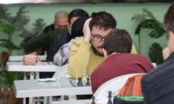 Karaköprü Belediyesi Satranç Severleri Bir Araya Getirdi!