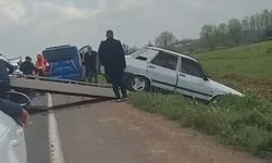 Suruç-Birecik Yolunda Otomobil Şarampole Devrildi: 2 Yaralı