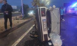 Şanlıurfa-Mardin Karayolunda Kaza: Otomobil Devrildi, 4 Kişi Yaralandı