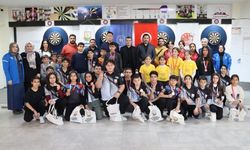 Şanlıurfa’da Dart Heyecanı: 85 Öğrenci Yarıştı, Dereceye Girenler Ödüllendirildi
