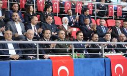 Şanlıurfa Viranşehir’de Bayram Coşkusu Salona Taştı