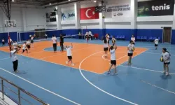 Şanlıurfa'da Kız Çocuklarından Voleybol Kursuna Yoğun İlgi