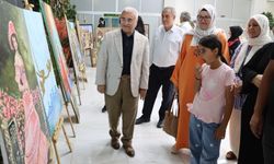 Karaköprü’de Tuvalden Yansıyan Emekler Sanatseverlerle Buluştu!