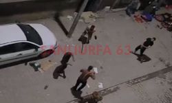 Şanlıurfa’da Sokak Ortasında Taşlı Sopalı Kavga!