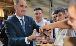 Şanlıurfa’da Başkan Kuş Tarihi Çarşıda Esnafla Buluştu