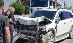 Şanlıurfa’da Trafik Kazası: 2 Kişi Hastaneye Kaldırıldı