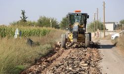 Şanlıurfa Büyükşehir Belediyesi Harran’da 10 Kilometrelik Yolu Yeniliyor