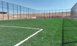 Şanlıurfa Eyyübiye’de Gençlerin Spor İmkânları Genişliyor: 3 Halı Saha Tamamlandı