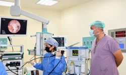 Şanlıurfa’da Bronşlardaki Kitlelere Göğüs Kafesi Açılmadan Müdahale