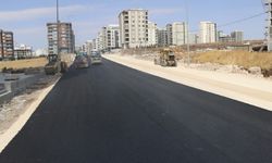 Şanlıurfa’da Şehir Hastanesi’ne Ulaşımı Kolaylaştıracak Bulvar Asfaltlandı