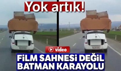 Otomobilin üzerinde koltuk takımı taşıdılar
