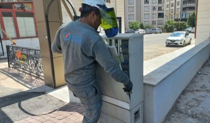 Şanlıurfa'da bin 100"ü aşkın olmak üzere yaklaşık 15 bin panonun zarar gördü