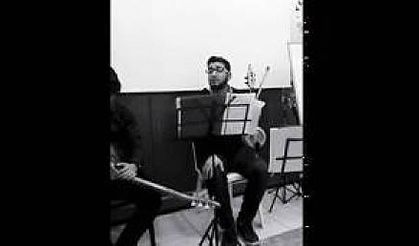 Uzun Hava Aman Geze Geze ve Aşk Bağrımda Yar Açtı Türküsü-Şanlıurfa 63 Com