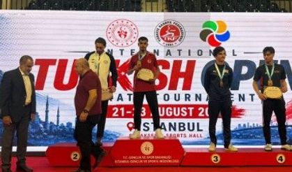 Şanlıurfa Eyyübiye’nin Genç Karatecileri İstanbul’da Şampiyon Oldu