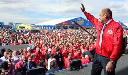 Şanlıurfa’da TEKNOFEST Başladı: SOLOTÜRK Ve Türk Yıldızları Gökyüzünde