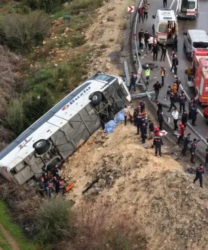 Buzlu Turizm firma kimin, otobüs kazası nerede oldu, kaç kişi öldü, yaralı sayısı kaç?