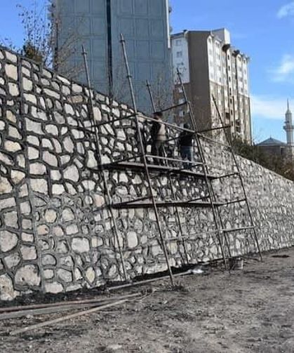 Şanlıurfa Akçakale’de İstinat Duvarı Çöktü!