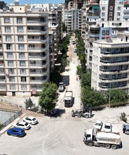 Karaköprü'de 8 Sokakta Asfalt Öncesi Çalışmalar Hız Kazandı