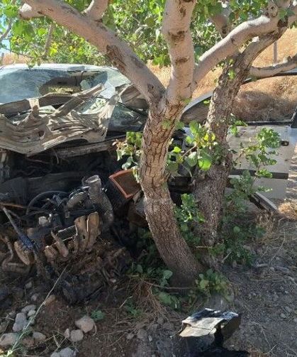 15 Metrelik Uçurumdan Tarlaya Uçan Araç Dehşet Saçtı!