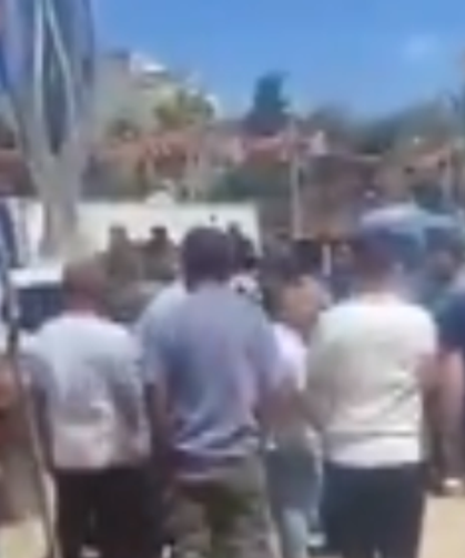 Şanlıurfa Suruç’ta Belediye Önünde Gergin Anlar!