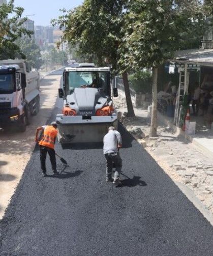Şanlıurfa Karaköprü’de 350 Metrelik Yol Yenilendi
