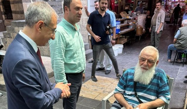 AK Parti Milletvekili Dusak, Eyyübiye'de Esnaf Ziyaretinde Bulundu