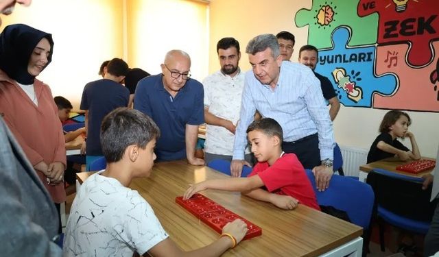 Şanlıurfa AK Parti Teşkilatı Gençlerle Buluştu!