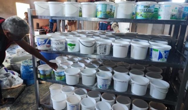 Akçakale'de halk sağlığına tehdit oluşturan sütler imha edildi!