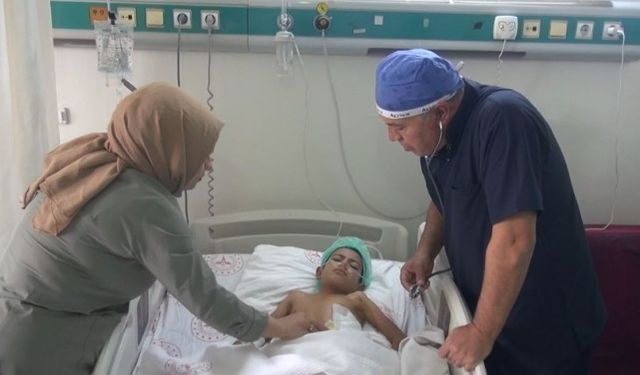 Şanlıurfa'da Başarılı Ameliyat: Küçük Çocuk Hayata Tutundu!