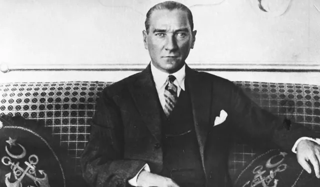 Mustafa Kemal Atatürk, Kurtuluş Savaşı'na başladığında kaç yaşındaydı?  Atatürk ilk savaşta kaç yaşındaydı?  Atatürk 2026'te kaç yaşında olurdu?  Atatürk kaç yılında Kurtuluş Savaşını başlattı?