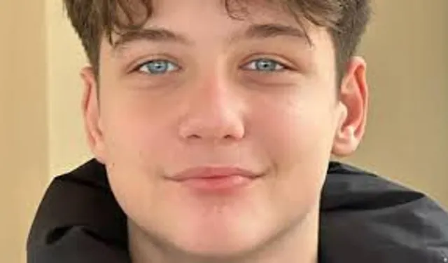 Efe Çekil kaç yaşında, nereli?