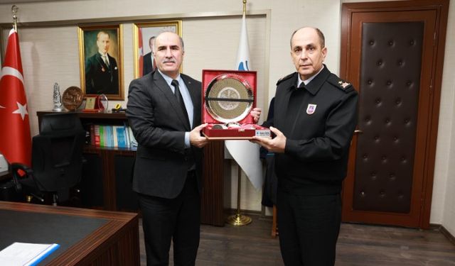 Şanlıurfa İl Jandarma Komutanı Aldemir’den ŞUSKİ Genel Müdürü İzol’a Ziyaret