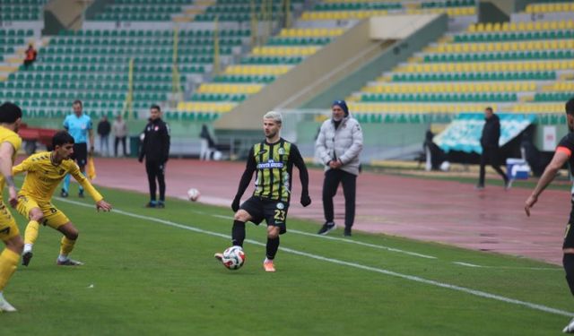 Şanlıurfa 11 Nisan Stadyumu’nda Gollü Maç: Şanlıurfaspor Kazandı