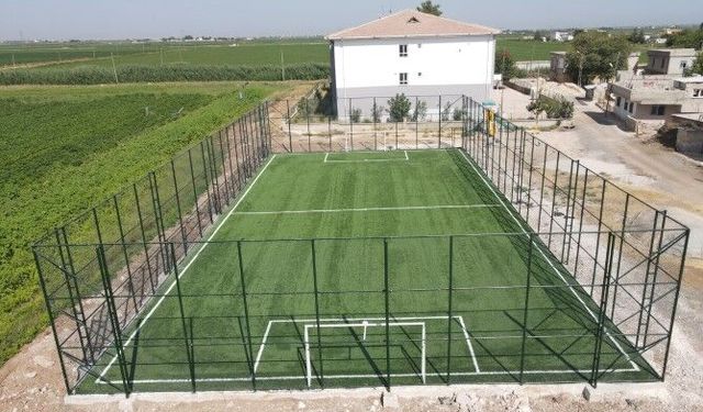 Gençlere Spor Müjdesi! Haliliye’de 15 Mahalleye Yeni Halı Saha