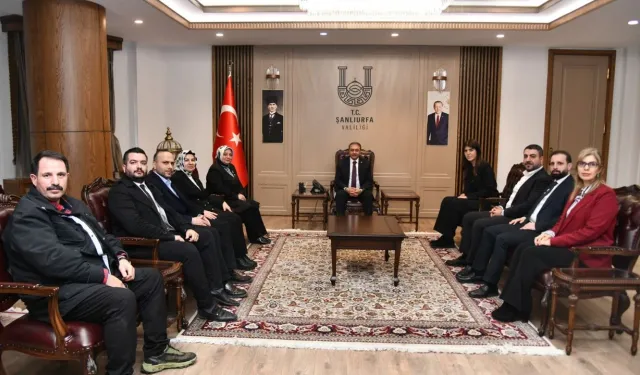 Şanlıurfa’da Sıcak Karşılama: AK Parti Heyeti Valilikte!