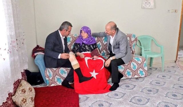 8 Mart’ta Kadına Övgü: Yavuz’dan Şehit ve Gazi Annelerine Mesaj!