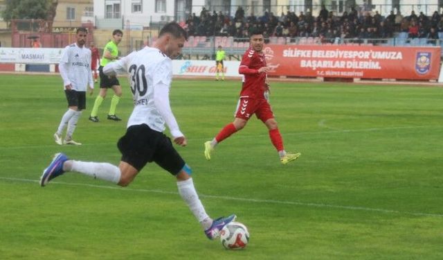 Karaköprü Belediyespor Silifke’yi Deplasmanda Devirdi