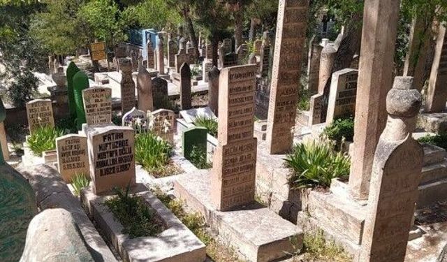 Zehra Temiz Hakk’ın rahmetine kavuştu