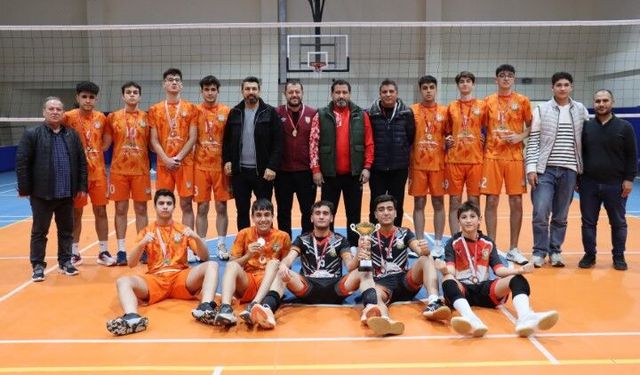 Şanlıurfa Büyükşehir Belediyesi B Takımı Set Vermeden Şampiyonluğa Ulaştı