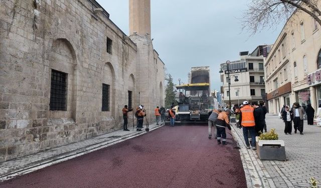 Şanlıurfa’da Divanyolu Yayalaştırma Projesinde Önemli Aşama Tamamlandı