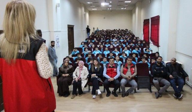 Şanlıurfa’da Etiket Okuryazarlığı Eğitimi Yoğun İlgi Gördü