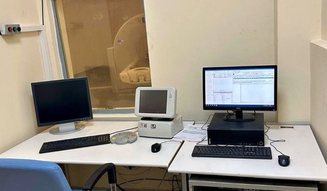 Hilvan Devlet Hastanesi’ne Yeni BT Cihazı: Yerinde ve Hızlı Tanı Dönemi Başladı