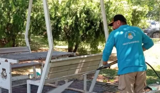 Cadde Ve Sokaklarda Temizlik Çalışmaları Aralıksız Sürüyor